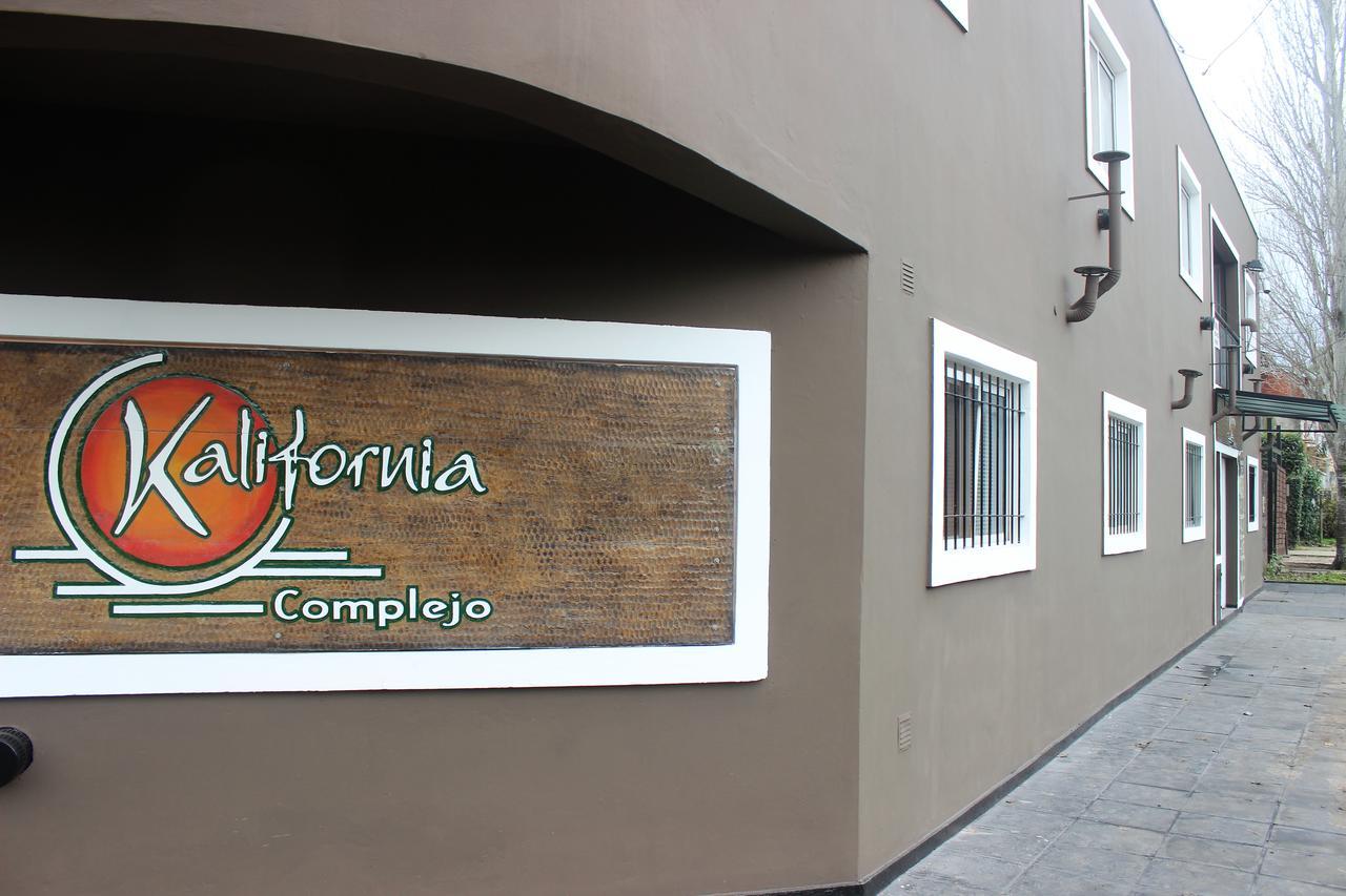 필라르 Complejo Kalifornia 아파트 외부 사진